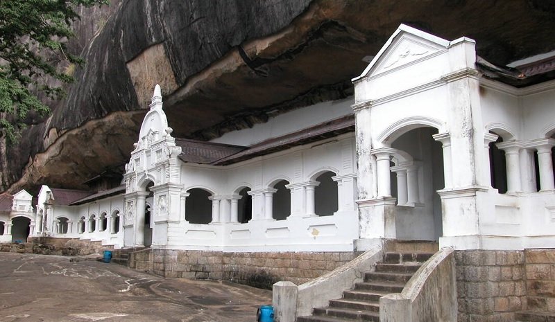 Dambulla Cave Temple