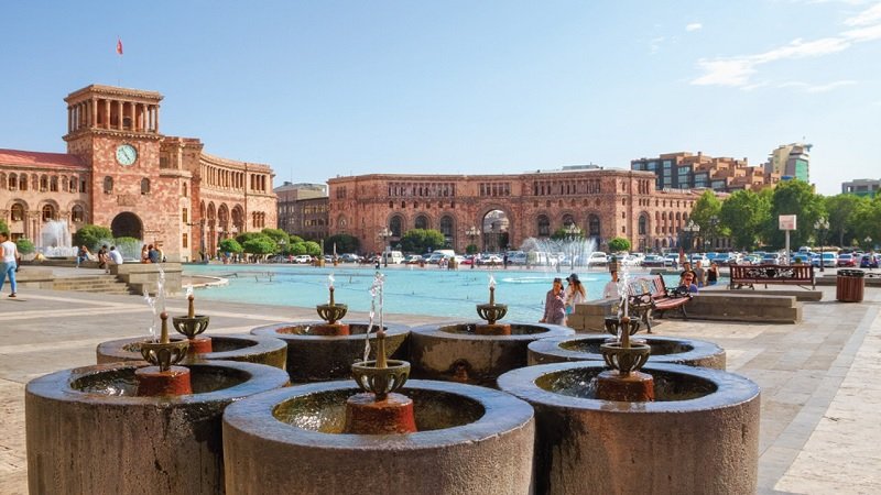 Republic Square: Yerevan’s Main Hub